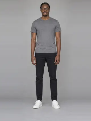 Kofi, an Aaina AI studio model: Man, 26 · Black · Slim