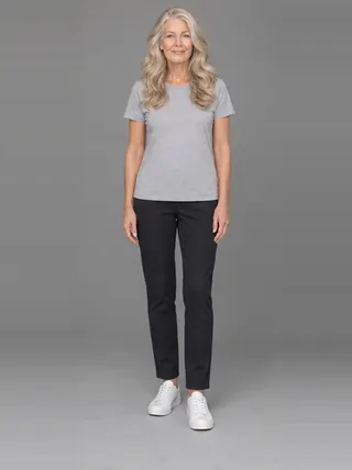 Ingrid, an Aaina AI studio model: Woman, 65 · White · Slim