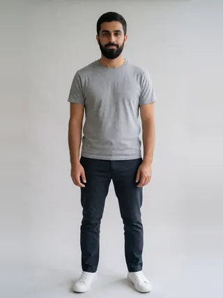 Omar, an Aaina AI studio model: Man, 32 · Middle Eastern · Average