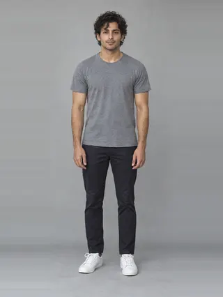 Rahul, an Aaina AI studio model: Man, 25 · South Asian · Slim