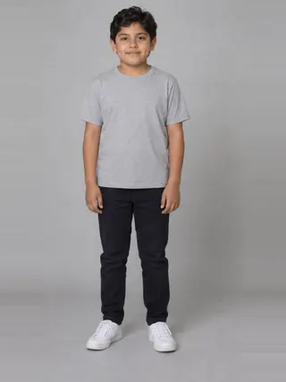Emilio, an Aaina AI studio model: Boy, 10 · Hispanic / Latino · Average