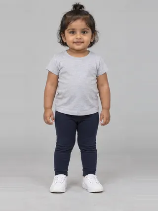 Anvi, an Aaina AI studio model: Girl, 2 · South Asian · Average