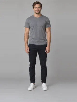 Thomas, an Aaina AI studio model: Man, 30 · White · Slim