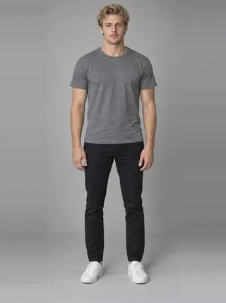 Mason, an Aaina AI studio model: Man, 25 · White · Slim