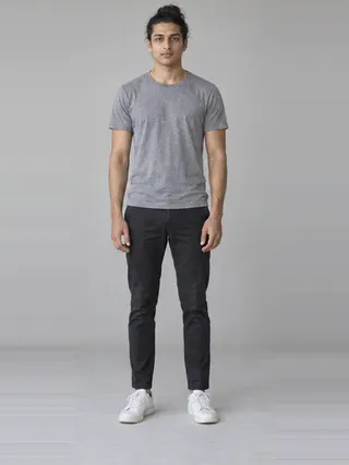Aarav, an Aaina AI studio model: Man, 23 · South Asian · Slim